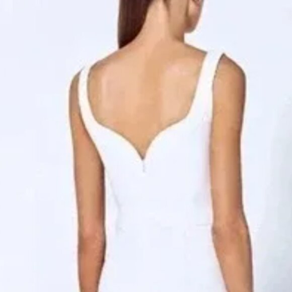 ALEXIS Laurenza Sweetheart Neckline White Jumpsuit Size Medium‎ - Picture 4 of 4